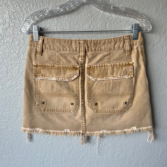 Free People cotton canvas distressed cargo utility style mini skirt - Picture 3 of 8